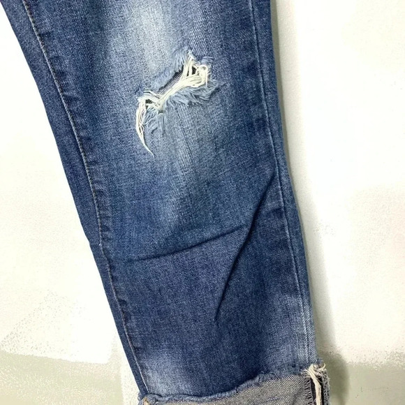 Life in progress distressed Capri size 27 - Picture 3 of 9